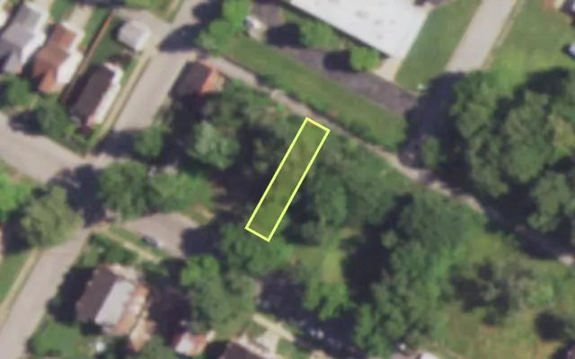 Aerial view of 4599 EVANS AV — vacant lot, St. Louis with approximate parcel outline
