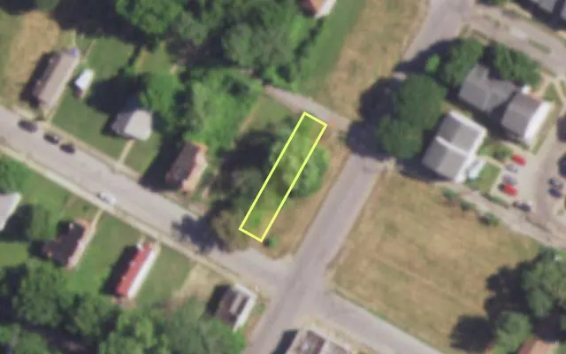 Aerial view of 4403 ST FERDINAND AV — vacant lot, St. Louis with approximate parcel outline