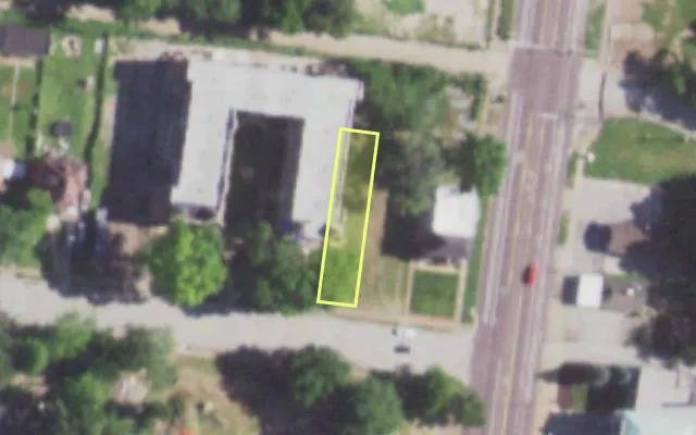 Aerial view of 5309 CABANNE AV — vacant lot, St. Louis with approximate parcel outline