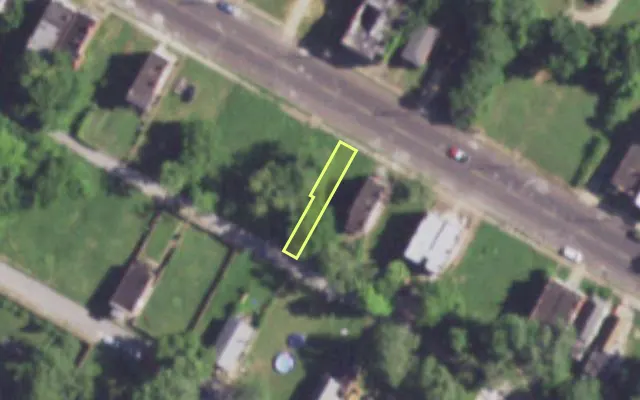 Aerial view of 3848 LEE AV — vacant lot, St. Louis with approximate parcel outline