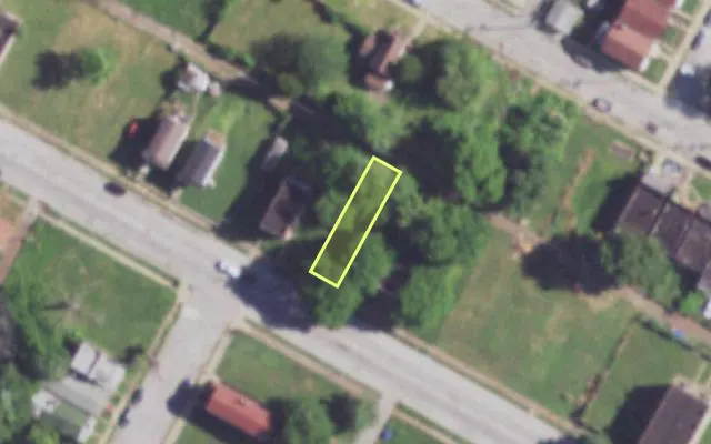 Aerial view of 3735 LEE AV — vacant lot, St. Louis with approximate parcel outline