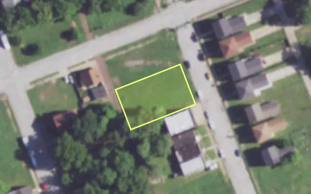 Aerial view of 3935 N 22ND ST — vacant lot, St. Louis with approximate parcel outline
