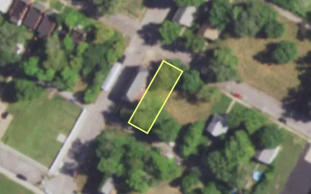 Aerial view of 4612 ST FERDINAND AV — vacant lot, St. Louis with approximate parcel outline