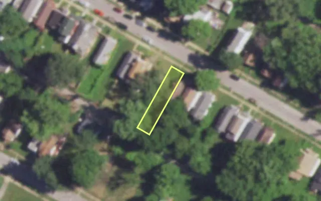 Aerial view of 6038 THEKLA AV — vacant lot, St. Louis with approximate parcel outline