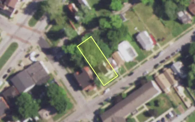 Aerial view of 5507 PARTRIDGE AV — vacant lot, St. Louis with approximate parcel outline