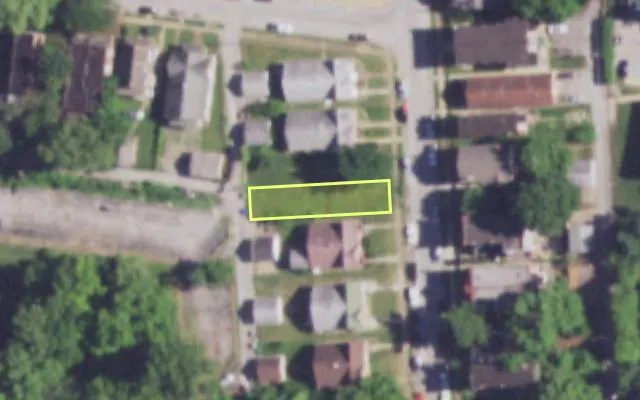 Aerial view of 8547 CHURCH RD — vacant lot, St. Louis with approximate parcel outline