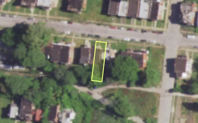 Aerial view of 4716 MCMILLAN AV — vacant lot, St. Louis with approximate parcel outline