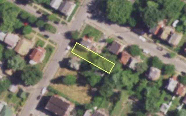 Aerial view of 2726 N EUCLID AV — vacant lot, St. Louis with approximate parcel outline