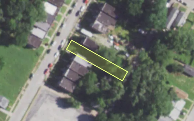 Aerial view of 2608 BURD AV — vacant lot, St. Louis with approximate parcel outline