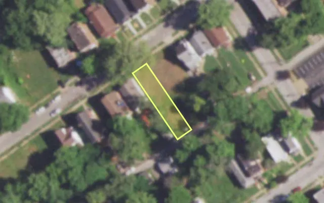 Aerial view of 5462 ORIOLE AV — vacant lot, St. Louis with approximate parcel outline