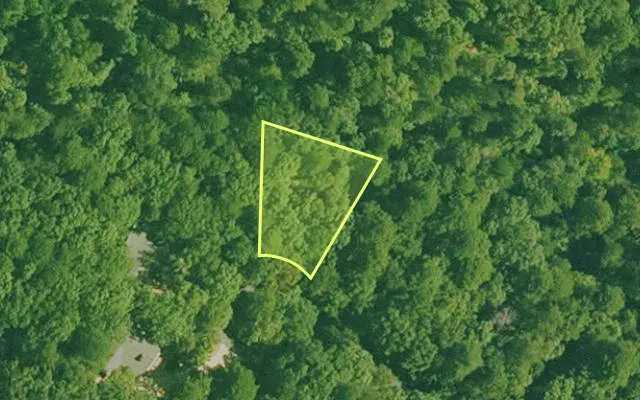 Aerial view of SALINE County parcel 528-00084-000 — Arkansas post-auction with approximate parcel outline