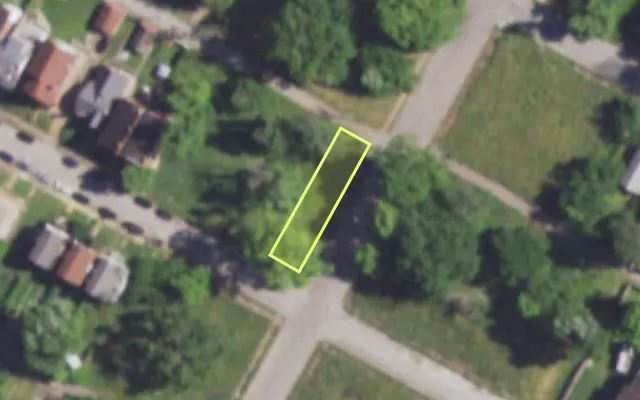 Aerial view of 4301 COTE BRILLIANTE AV — vacant lot, St. Louis with approximate parcel outline