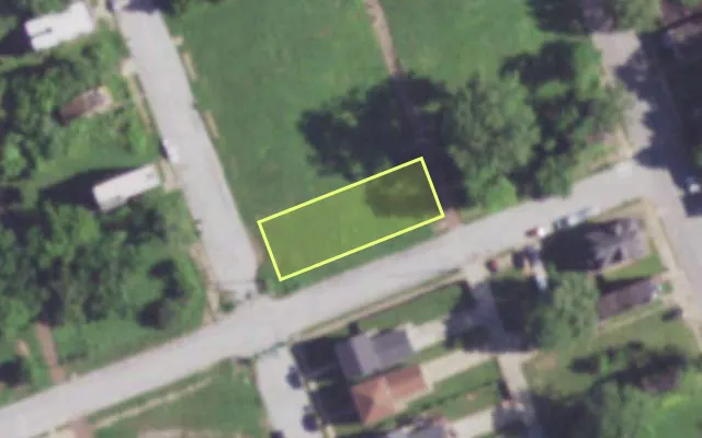Aerial view of 4002 N 22ND ST — vacant lot, St. Louis with approximate parcel outline