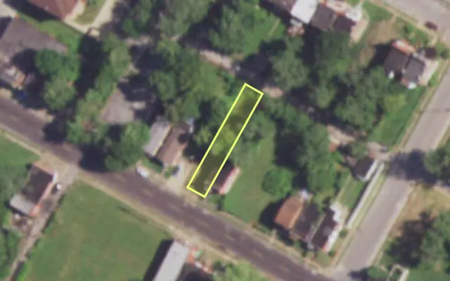 Aerial view of 4659 ST LOUIS AV — vacant lot, St. Louis with approximate parcel outline