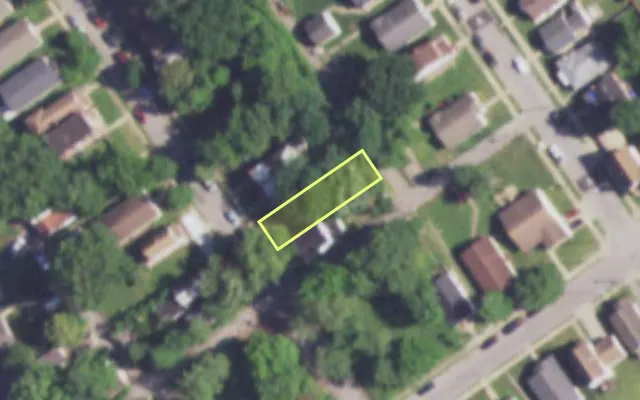 Aerial view of 4917 ASHBY AV — vacant lot, St. Louis with approximate parcel outline
