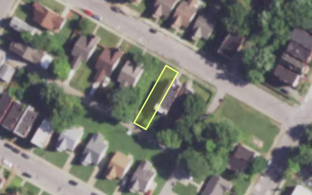Aerial view of 3722 LINCOLN AV — vacant lot, St. Louis with approximate parcel outline