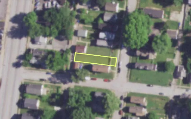 Aerial view of 8829 LOWELL ST — vacant lot, St. Louis with approximate parcel outline