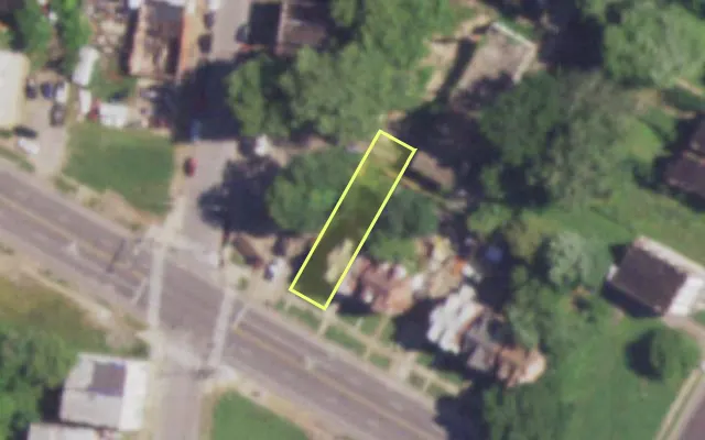 Aerial view of 4733 PAGE BLVD — vacant lot, St. Louis with approximate parcel outline