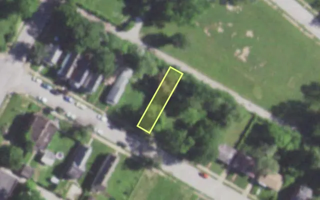 Aerial view of 5557 GREER AV — vacant lot, St. Louis with approximate parcel outline