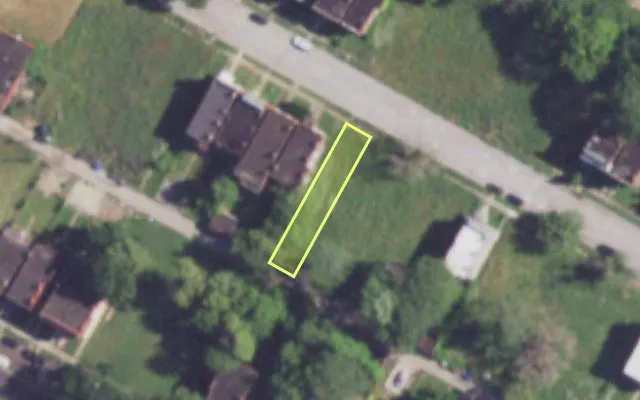 Aerial view of 3834 LABADIE AV — vacant lot, St. Louis with approximate parcel outline