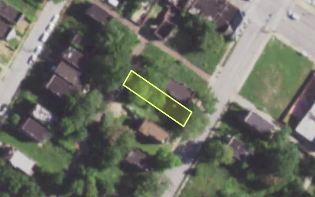 Aerial view of 1477 GOODFELLOW BLVD — vacant lot, St. Louis with approximate parcel outline