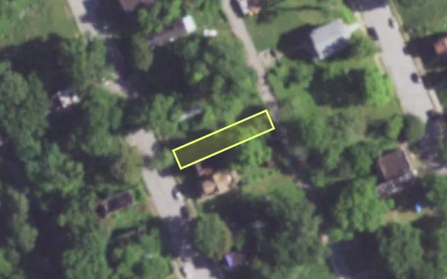 Aerial view of 4330 N 19TH ST — vacant lot, St. Louis with approximate parcel outline