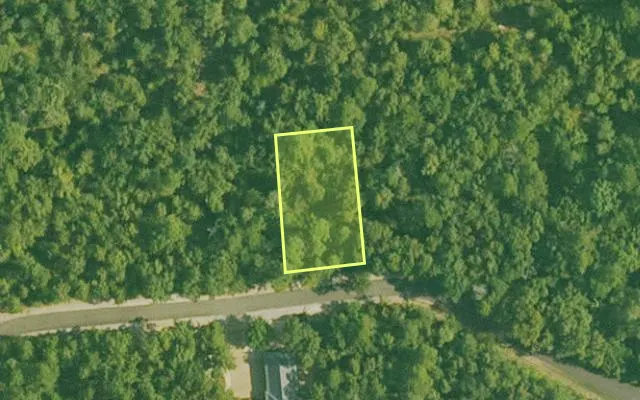 Aerial view of SALINE County parcel 604-00072-000 — Arkansas post-auction with approximate parcel outline