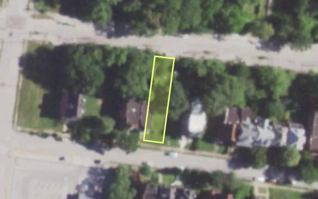 Aerial view of 5073 KENSINGTON AV — vacant lot, St. Louis with approximate parcel outline