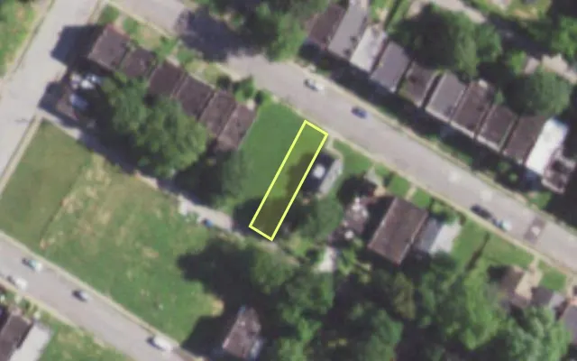 Aerial view of 5876 LOTUS AV — vacant lot, St. Louis with approximate parcel outline