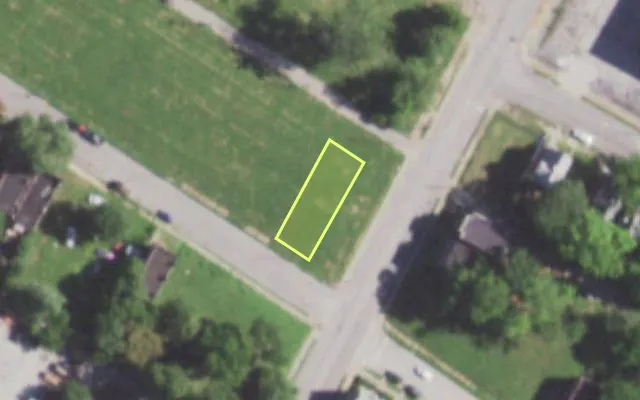 Aerial view of 5805 THEODOSIA AV — vacant lot, St. Louis with approximate parcel outline