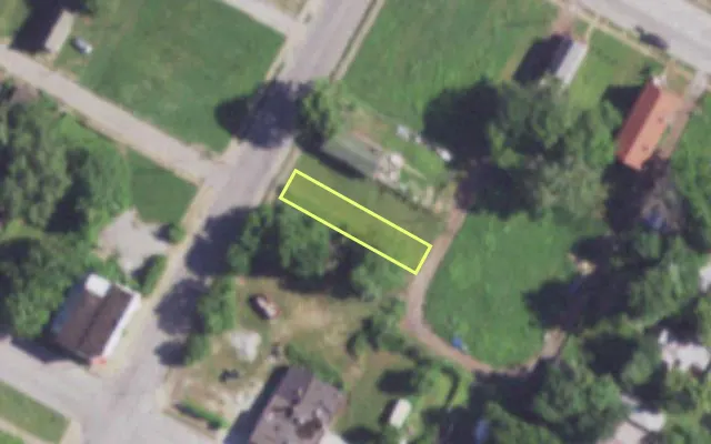 Aerial view of 4120 PRAIRIE AV — vacant lot, St. Louis with approximate parcel outline