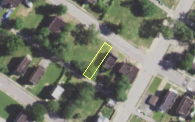 Aerial view of 5910 WABADA AV — vacant lot, St. Louis with approximate parcel outline