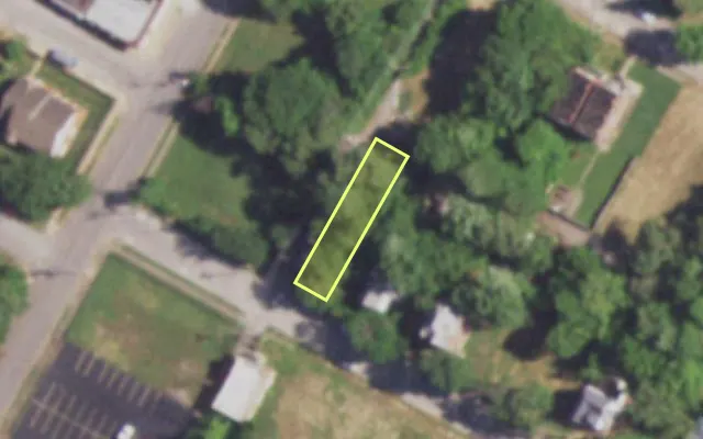 Aerial view of 4659 COTTAGE AV — vacant lot, St. Louis with approximate parcel outline