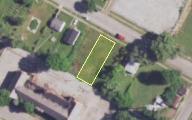 Aerial view of 4230 W MAFFITT AV — vacant lot, St. Louis with approximate parcel outline