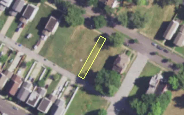 Aerial view of 3810 COOK AV — vacant lot, St. Louis with approximate parcel outline
