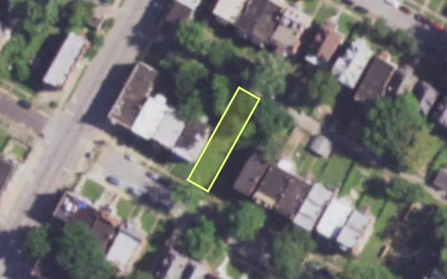 Aerial view of 3857 GREER AV — vacant lot, St. Louis with approximate parcel outline