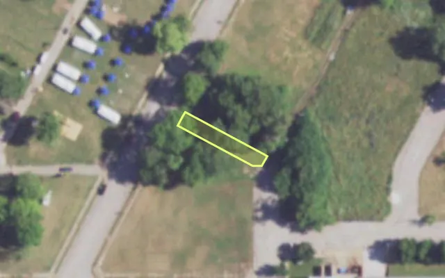 Aerial view of 1720 COLEMAN ST — vacant lot, St. Louis with approximate parcel outline