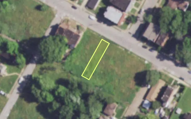 Aerial view of 4316 ASHLAND AV — vacant lot, St. Louis with approximate parcel outline