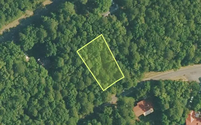 Aerial view of VAN BUREN County parcel 4400-11002-0000 — Arkansas post-auction with approximate parcel outline