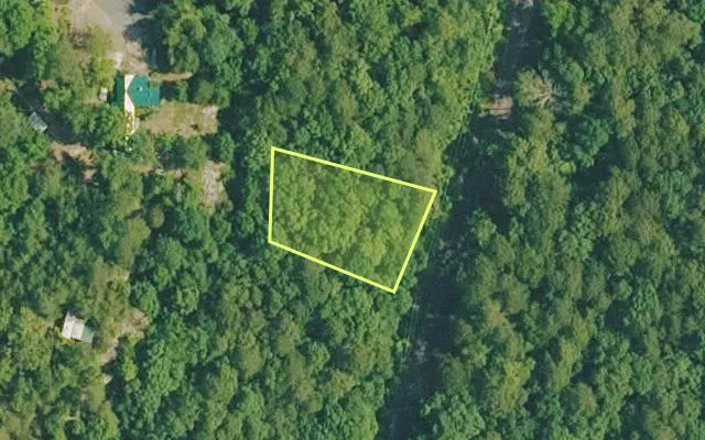 Aerial view of VAN BUREN County parcel 4400-01002-0000 — Arkansas post-auction with approximate parcel outline