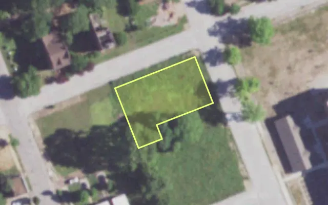 Aerial view of 1200 MONROE ST — vacant lot, St. Louis with approximate parcel outline