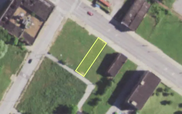Aerial view of 5980 DR MARTIN LUTHER KING DR — vacant lot, St. Louis with approximate parcel outline