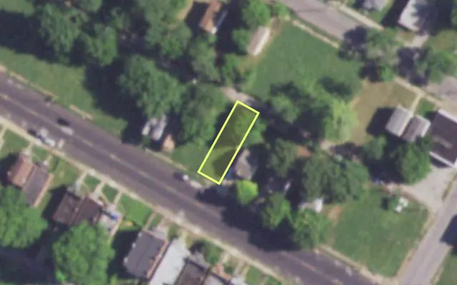 Aerial view of 4127 W LEE AV — vacant lot, St. Louis with approximate parcel outline