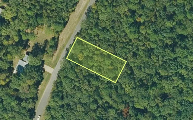 Aerial view of VAN BUREN County parcel 4300-15202-0000 — Arkansas post-auction with approximate parcel outline