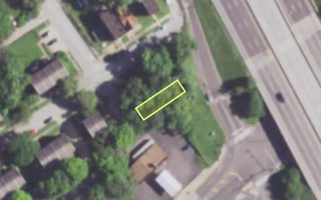 Aerial view of 4616 VON PHUL ST — vacant lot, St. Louis with approximate parcel outline