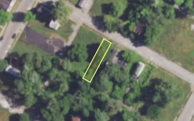 Aerial view of 4228 COTE BRILLIANTE AV — vacant lot, St. Louis with approximate parcel outline