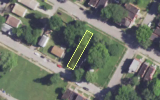 Aerial view of 4315 FARLIN AV — vacant lot, St. Louis with approximate parcel outline