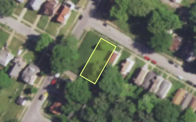 Aerial view of 6068 LUCILLE AV — vacant lot, St. Louis with approximate parcel outline