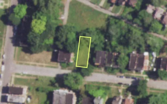 Aerial view of 4731 VERNON AV — vacant lot, St. Louis with approximate parcel outline
