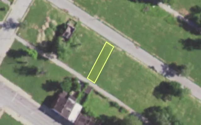 Aerial view of 5876 THEODOSIA AV — vacant lot, St. Louis with approximate parcel outline